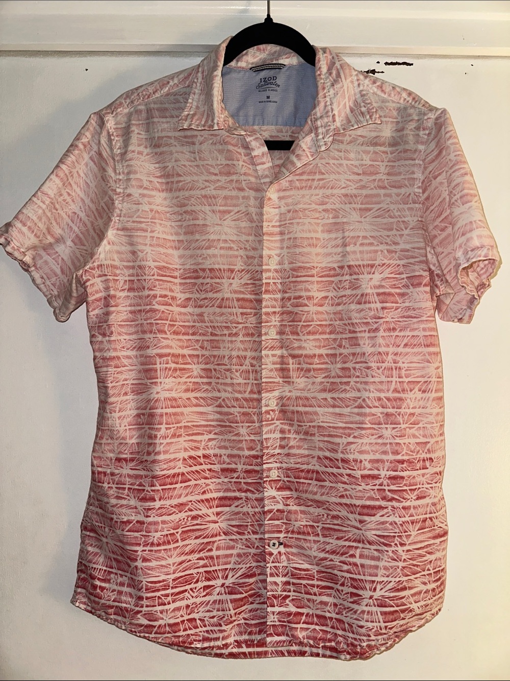 Izod Men’s Short-Sleeve Button-Down Shirt
